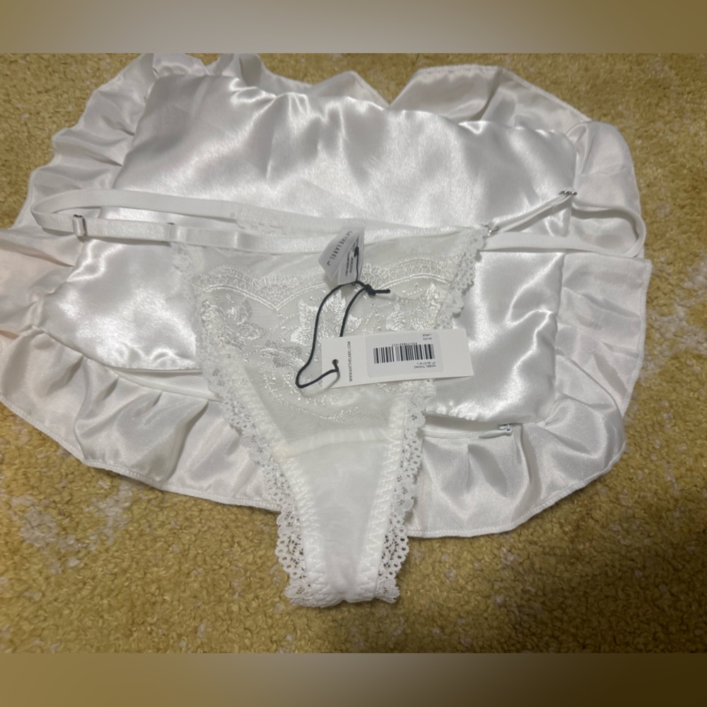 New! Kat the label white Mable thong